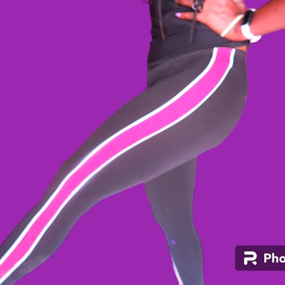 H&M divided tuxedo vertical striped leggings in black, red and white size small. - Picture 4 of 6